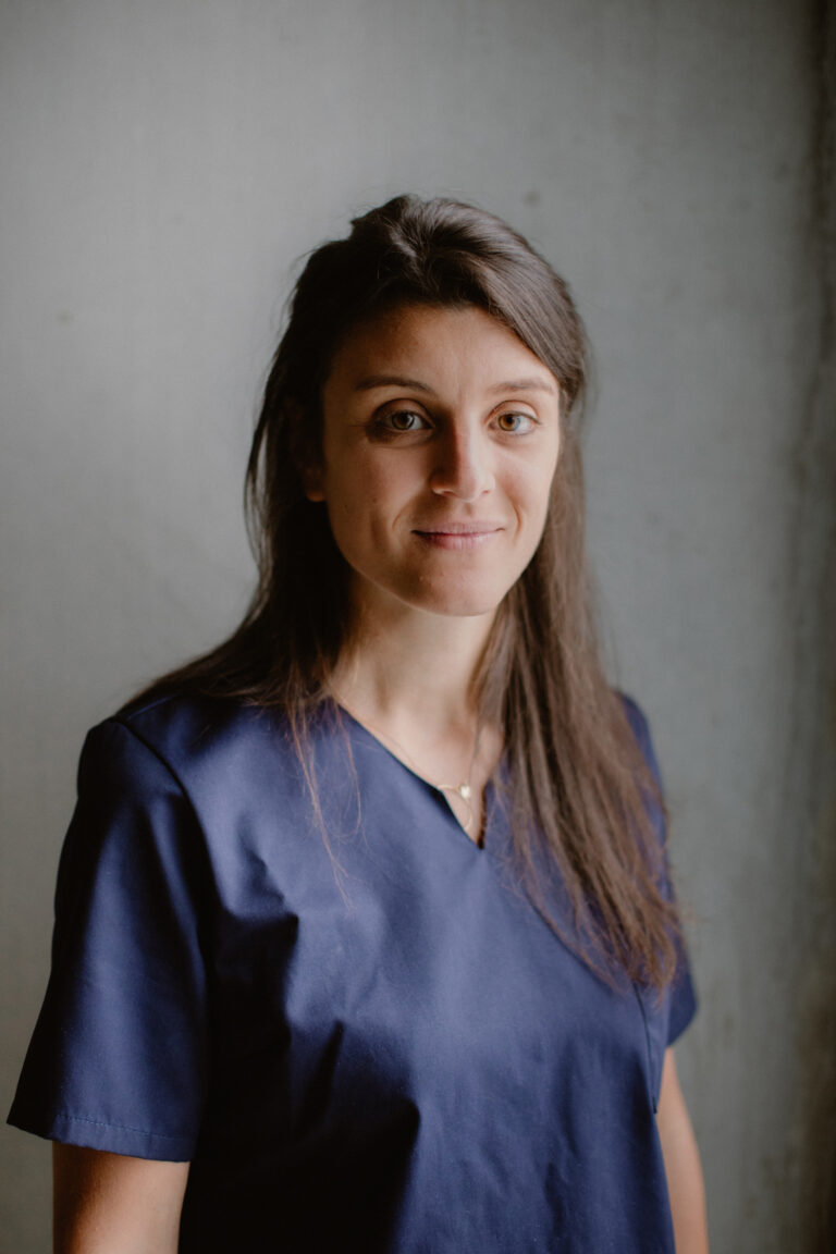 cynthia simon 768x1152